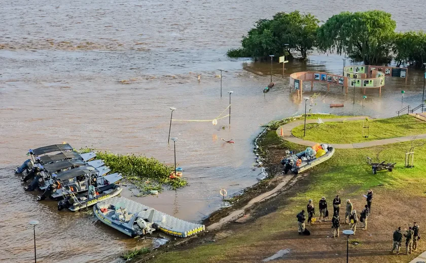Chega a 154 número de mortos pelas chuvas no Rio Grande do Sul