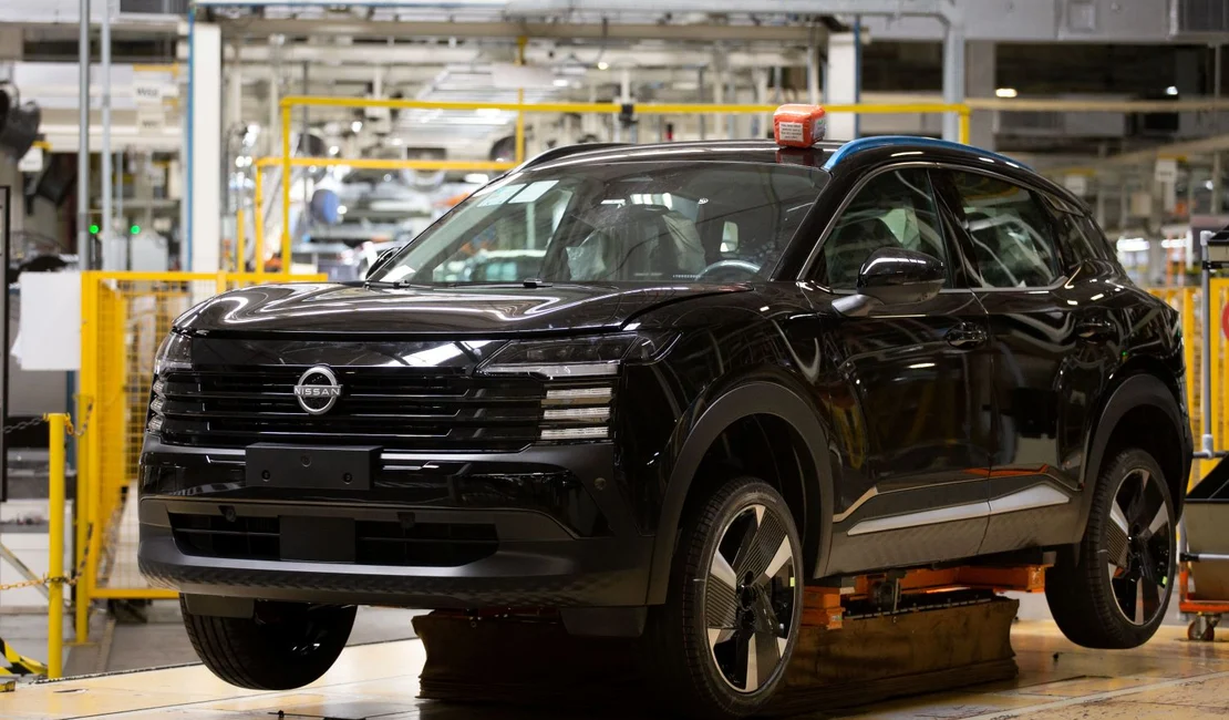 Nissan inicia produção da nova geração do Kicks com robôs, bilhões e contratações