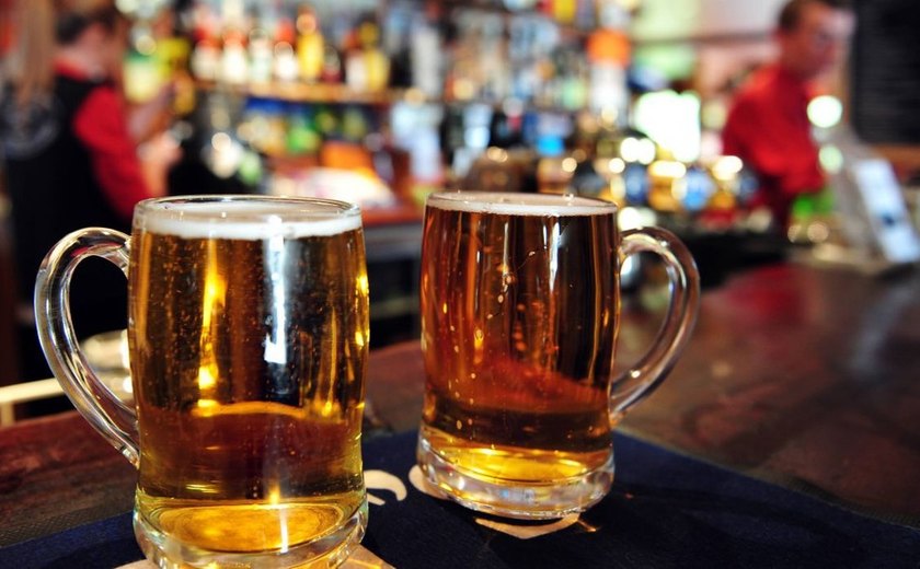 Cerveja: novo estudo mostra que a bebida pode fazer bem ao intestino e ao sistema imunológico; entenda