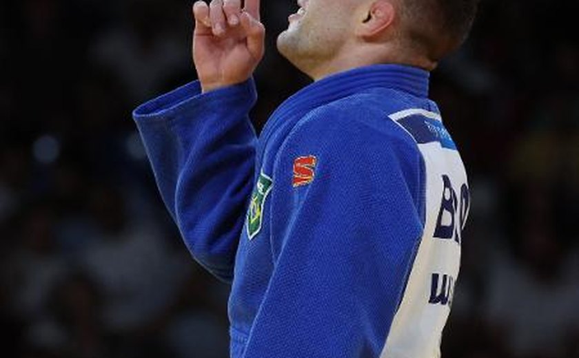 Willian Lima vai à final do judô e garante a 1ª medalha do Brasil em Paris-2024