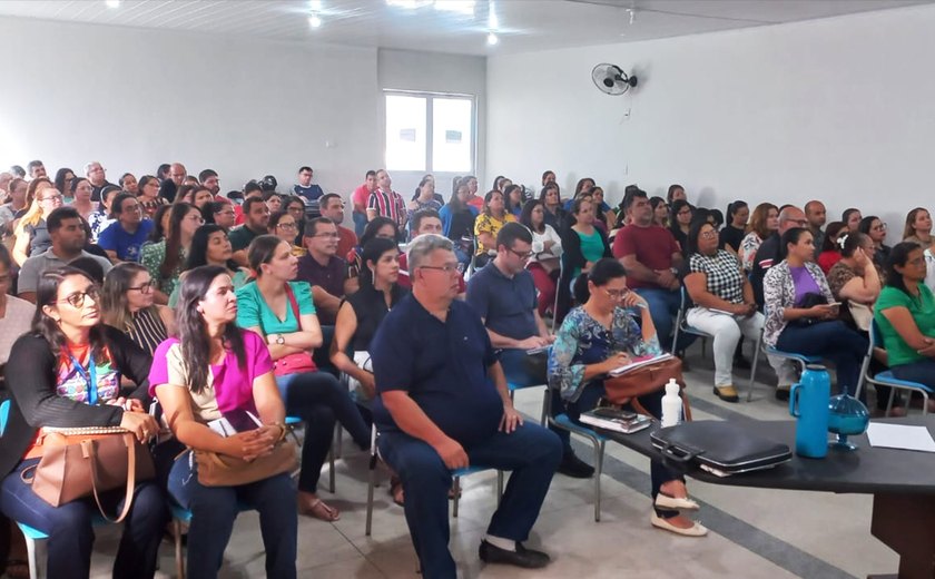 Prefeitura realiza processo de avaliação de desempenho de gestões de creches e escolas do município