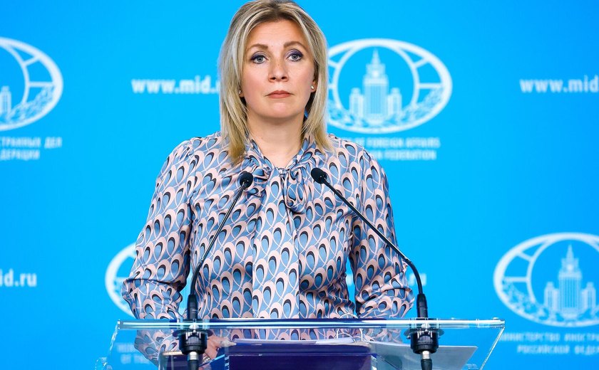 Fala sério: Zakharova se diz 'surpresa' que MRE israelense 'não sabia' da glorificação de nazista