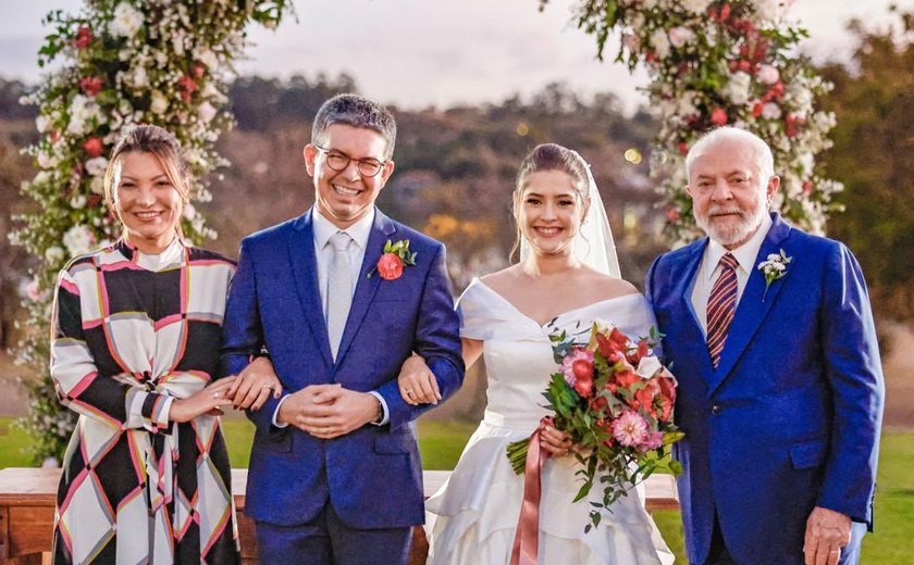 Advogada arapiraquense e filha de vereador tucano: saiba quem é a esposa de Randolfe Rodrigues