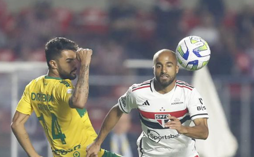 São Paulo tem noite sonolenta e apenas empata com o Cuiabá mesmo com Lucas e James Rodríguez