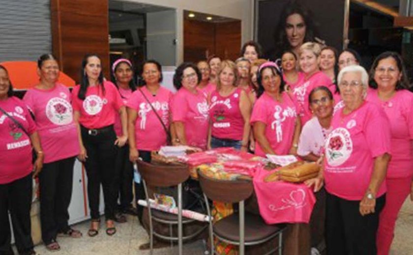 Maceió promove Dia Rosa para prevenção do câncer de mama