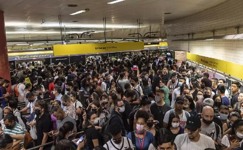 Falha na Linha 4-Amarela do Metrô: Volta para casa tem transtorno nas estações