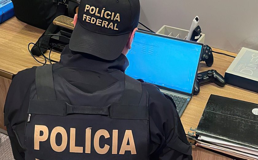 PF prende quatro pessoas suspeitas de fraudes em licitações na Bahia