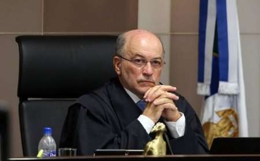 Corregedor abre investigação sobre suposta trama para barrar reeleição de Cedraz
