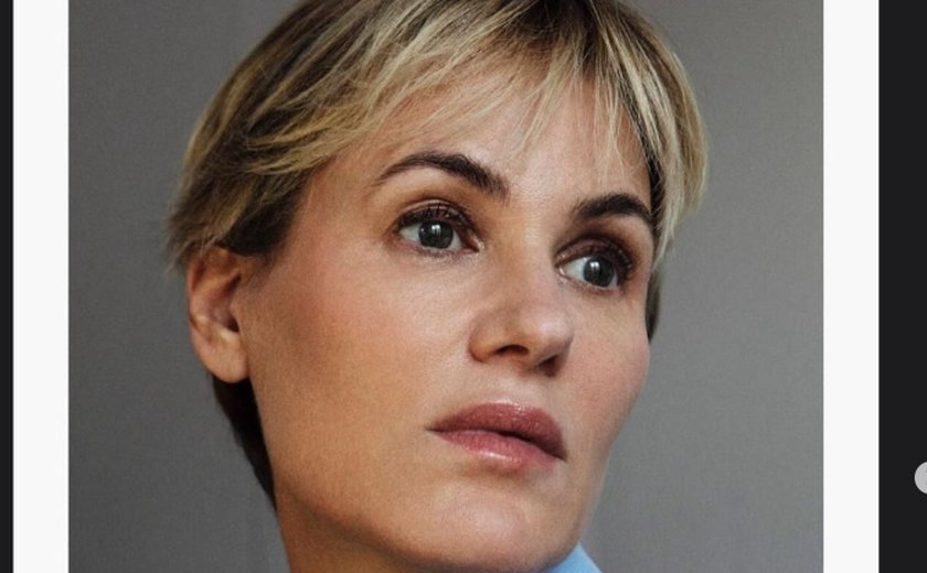 Sexo forçado, chicotadas, socos: Entenda as acusações de Judith Godrèche ao diretor Benoît Jacquot