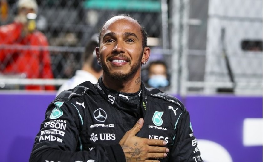 Hamilton desafia proibição de declarações políticas na F-1: ‘Nada vai me parar’