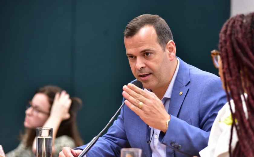 Comissão aprova proposta que garante oferta de transporte adequado a pessoas idosas e com deficiência