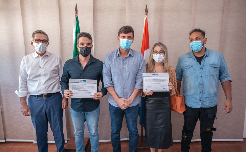 Sedetur entrega certificados de mentoria para empreendedores alagoanos