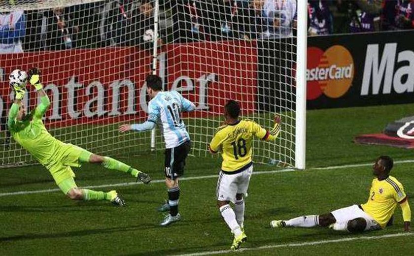 Argentina supera Colômbia nos pênaltis e aguarda Brasil