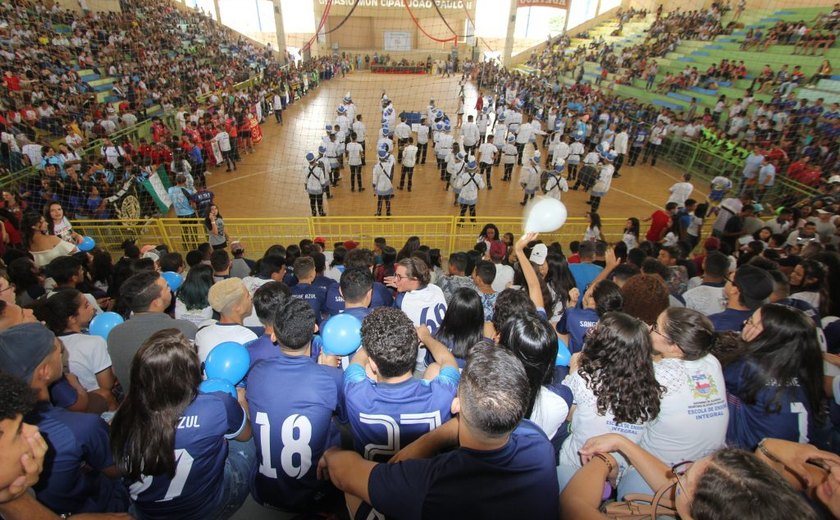Prefeito realiza abertura de mais uma edição dos Jogos Escolares de Arapiraca