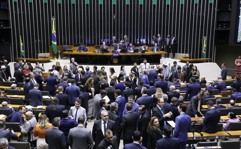 Plenário pode votar proposta de alteração no número de deputados federais