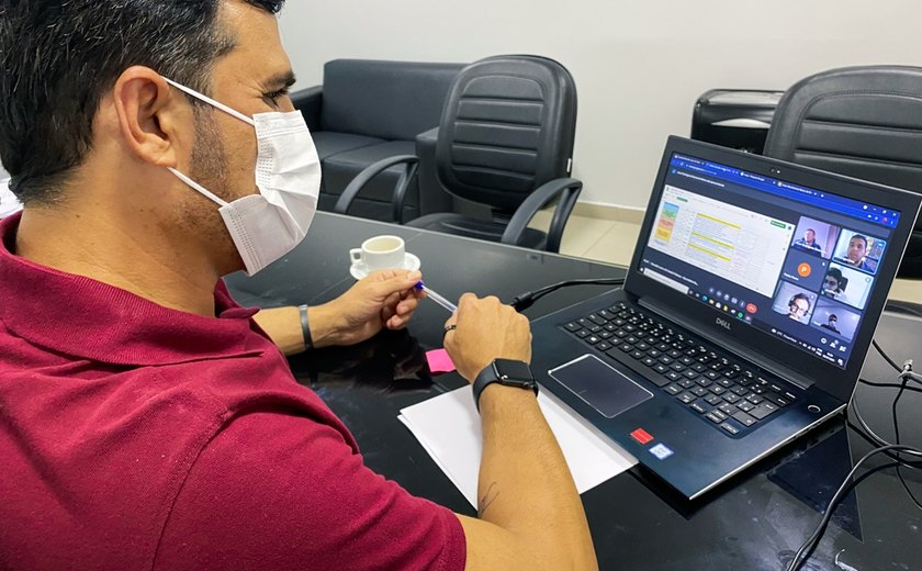 AMA e Enap firmam parceria para aperfeiçoar formação de gestores e secretários municipais