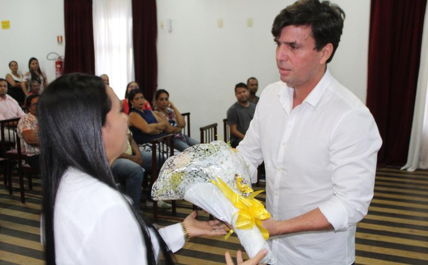 Comunidade penedense homenageia médicos cubanos em despedida