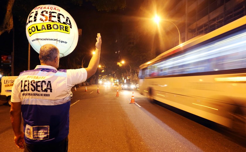 Lei Seca realiza mais de mil testes de alcoolemia durante período carnavalesco em Alagoas