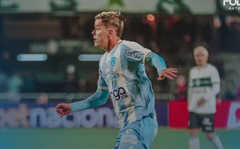 Coritiba sofre goleada do Paysandu e perde a liderança da Série B do Brasileiro para o Goiás