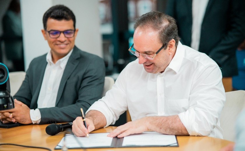 Prefeito Luciano Barbosa consegue recursos para pavimentação de mais 8,5 km de ruas e avenidas em Arapiraca