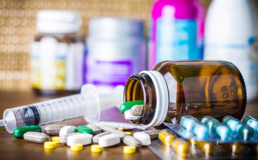 Alurb orienta como fazer descarte de medicamentos corretamente