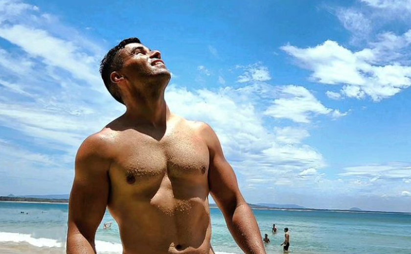Pita Taufatofua, conhecido como 'Besuntado de Tonga', confirma presença nos Jogos de Paris