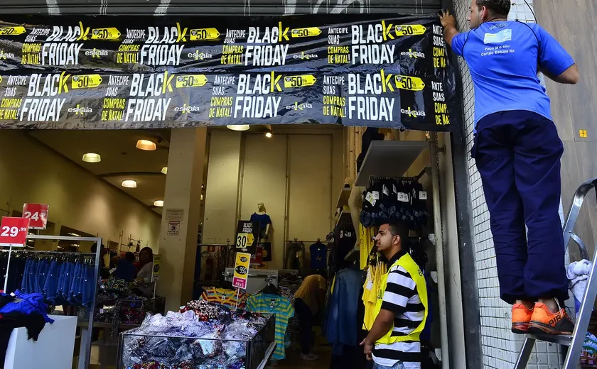 Ofertas da Black Friday geram memes nas redes sociais: ‘se não comprar, o desconto é maior’