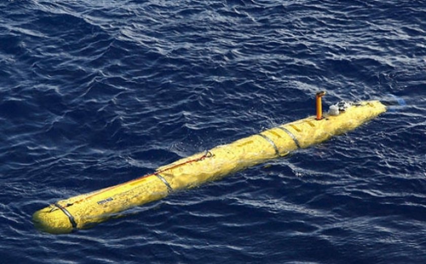 Minissubmarino termina primeira missão completa em busca de avião sumido
