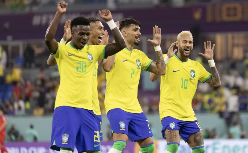 Com primeiro tempo avassalador, Brasil goleia Coreia do Sul e avança na Copa