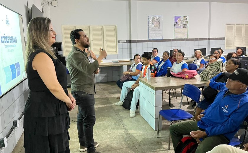 Visa de Maceió promove capacitação para alunos da EJAI em escola no Antares