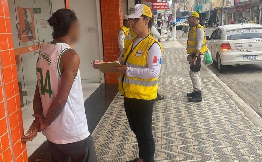 Equipe do Ronda no Bairro encaminha homem em situação de rua para abrigo