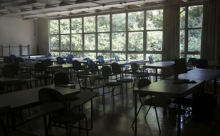 SP anuncia escolas que passarão a seguir modelo cívico-militar; veja lista