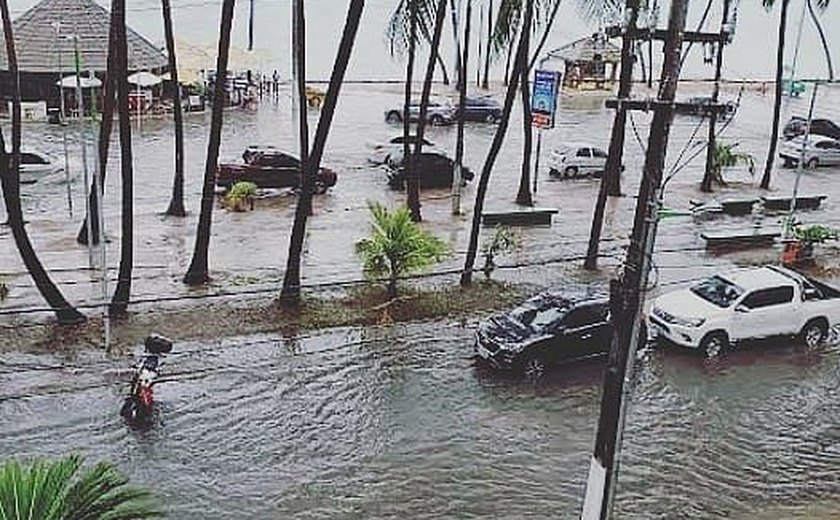 Inmet alerta para perigo de acumulado de chuvas em Maceió e mais 36 municípios de Alagoas
