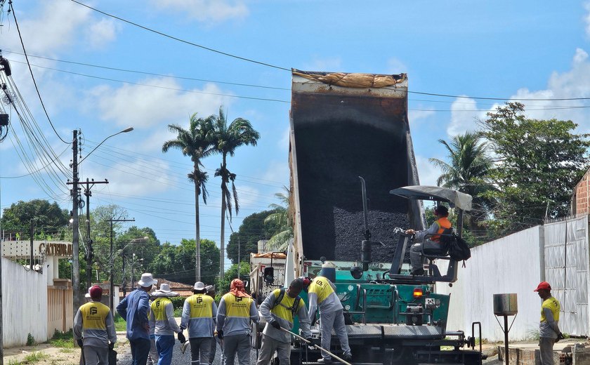 Prefeitura de Maceió avança com obras de pavimentação na Cidade Universitária