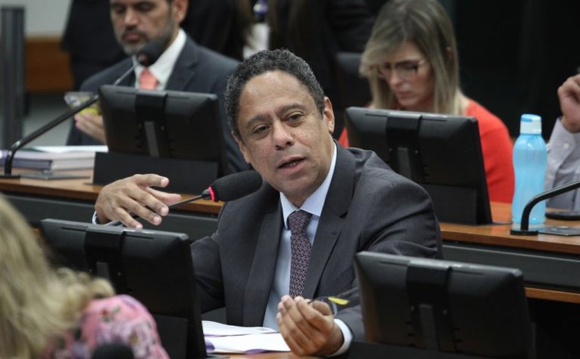 Projeto prevê formação específica para educadores de alunos autistas