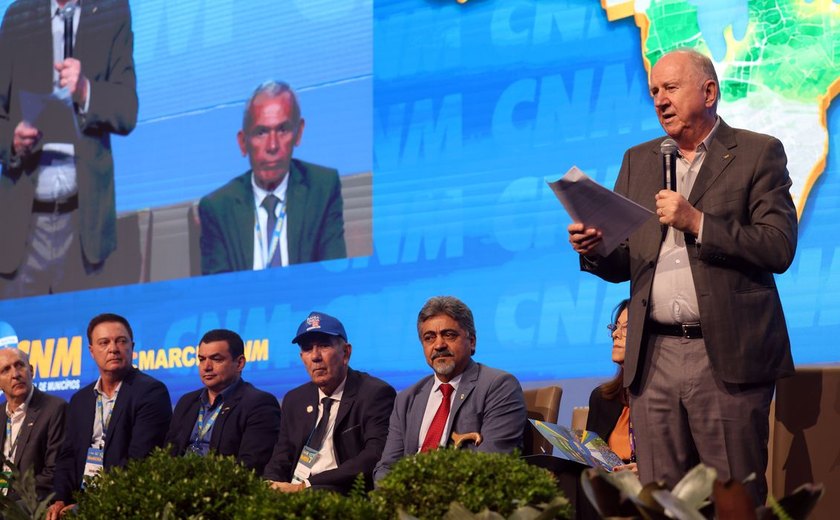 Prefeitos apresentam carta de reivindicações para governo federal