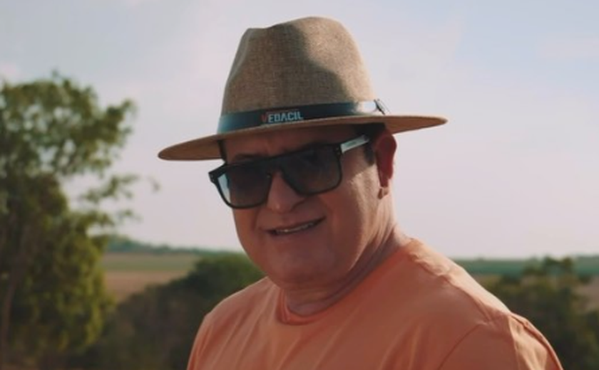 Sertanejo Marrone cai do palco e show é encerrado em Go; Bruno atualiza estado de saúde