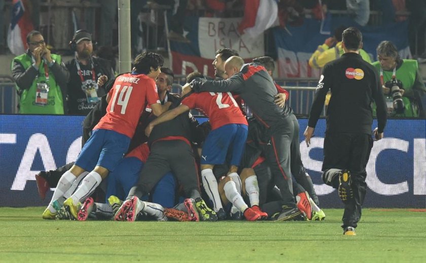 Chile é campeão pela primeira vez da Copa América