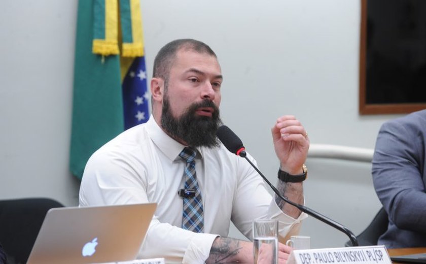 Comissão aprova projeto que aumenta pena para estelionato praticado com “golpe do amor”
