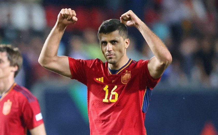Rodri fica fora de treino e vira dúvida na Espanha para amistoso com a seleção brasileira