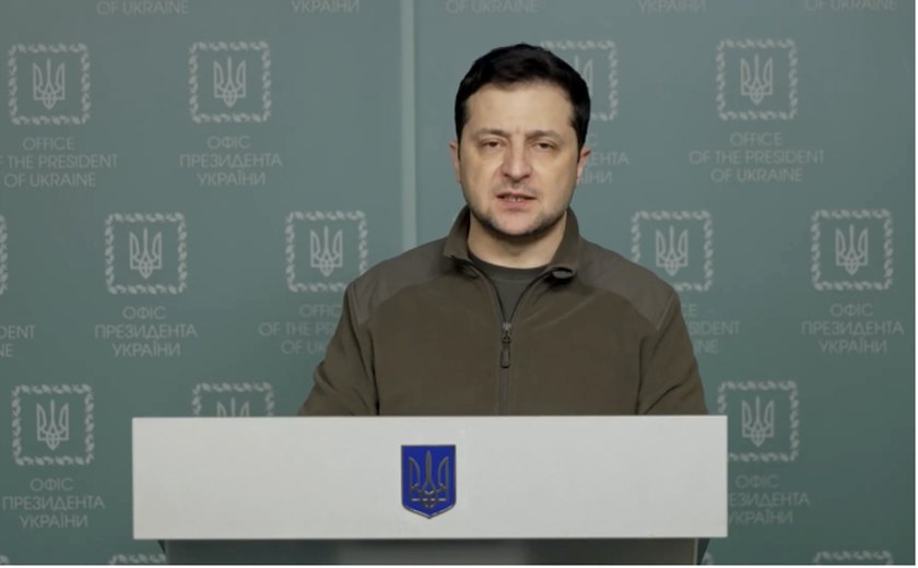 Com autoridades de EUA, UE e Reino Unido, Zelensky pede mais pressão contra Rússia