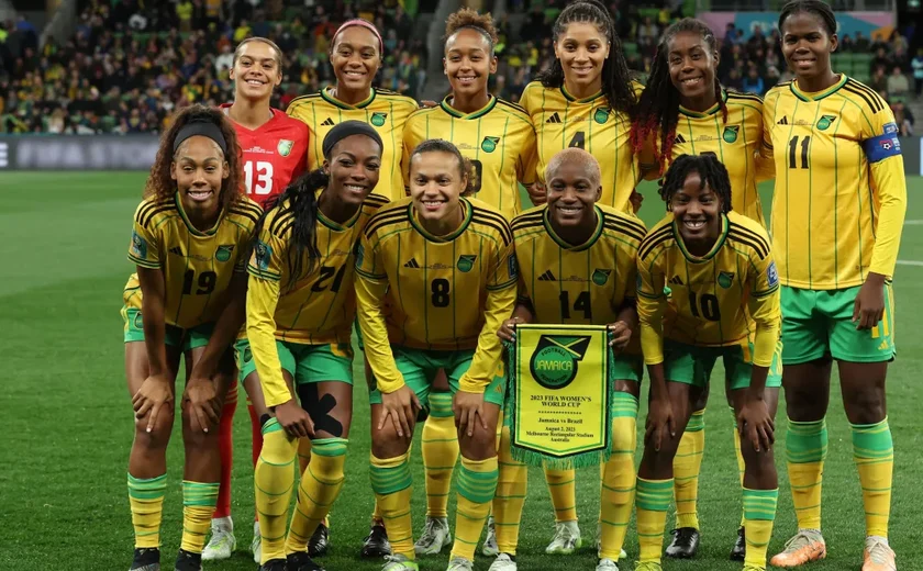 Principal estrela da Jamaica conta por que não vai jogar Copa América e critica federação: 'Obriga a usar camiseta feminina'
