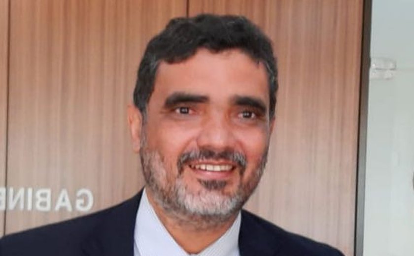 Governo troca presidente do Ipea