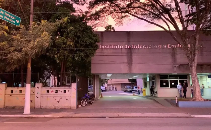 São Paulo estuda passar Hospital Emílio Ribas para iniciativa privada