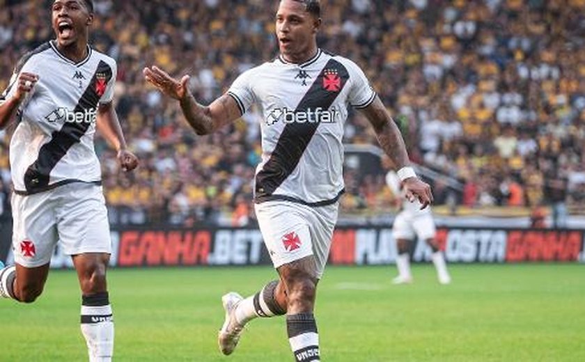 Entenda a doença que levou à internação de David, atacante do Vasco
