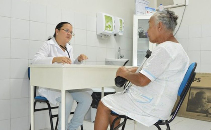 Mais Médicos: Mais de mil médicos desistem de vagas no programa