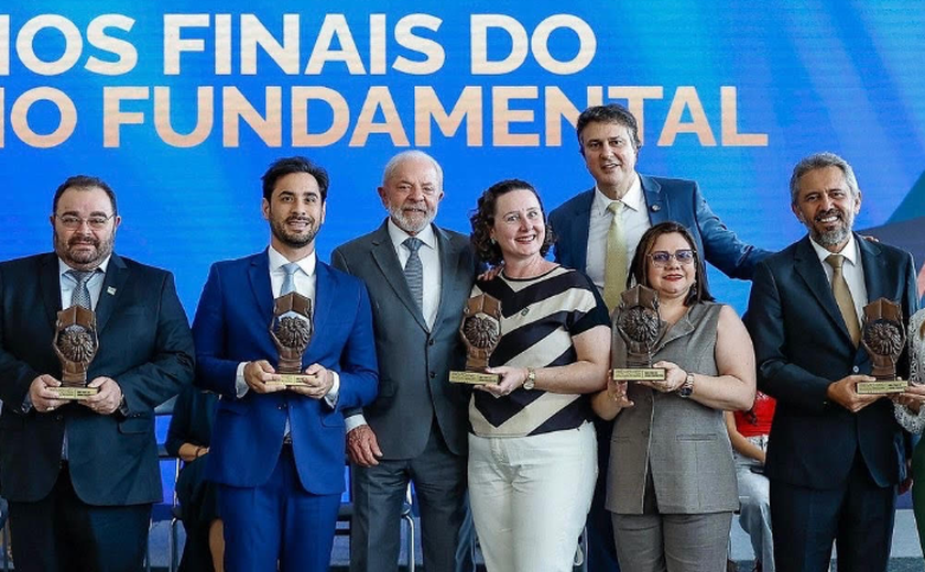 Melhor educação do Brasil: Santana do Mundaú recebe prêmio do MEC em Brasília