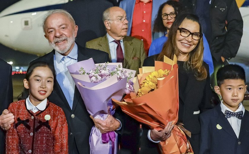 Lula se reúne com empresários chineses em Pequim