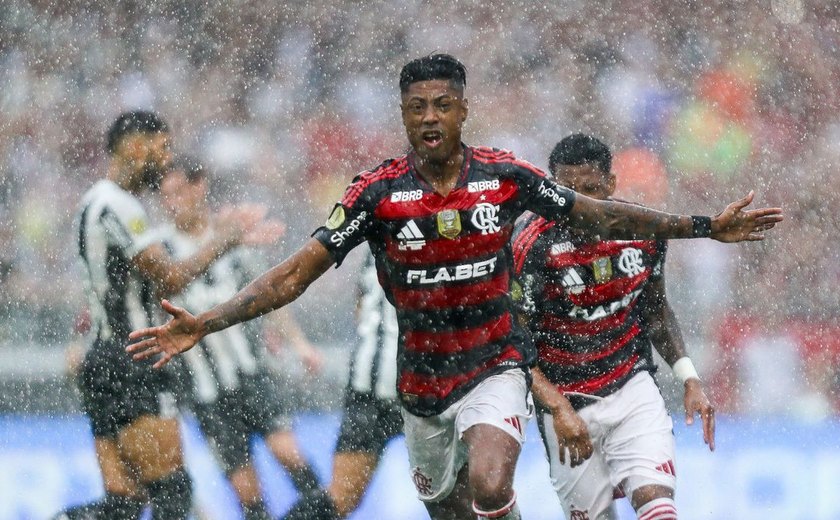 Rádio Nacional transmite clássico entre Flamengo e Botafogo