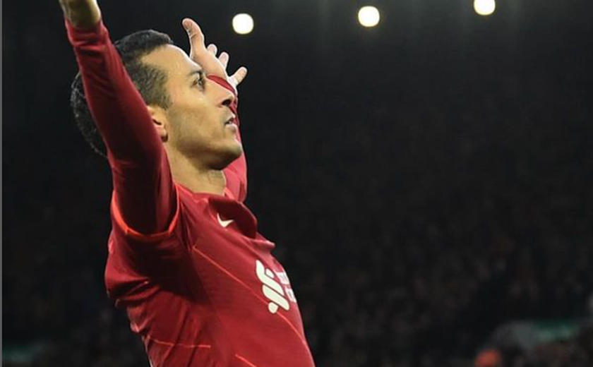 Equipe confirma aposentadoria de Thiago Alcântara após saída do Liverpool